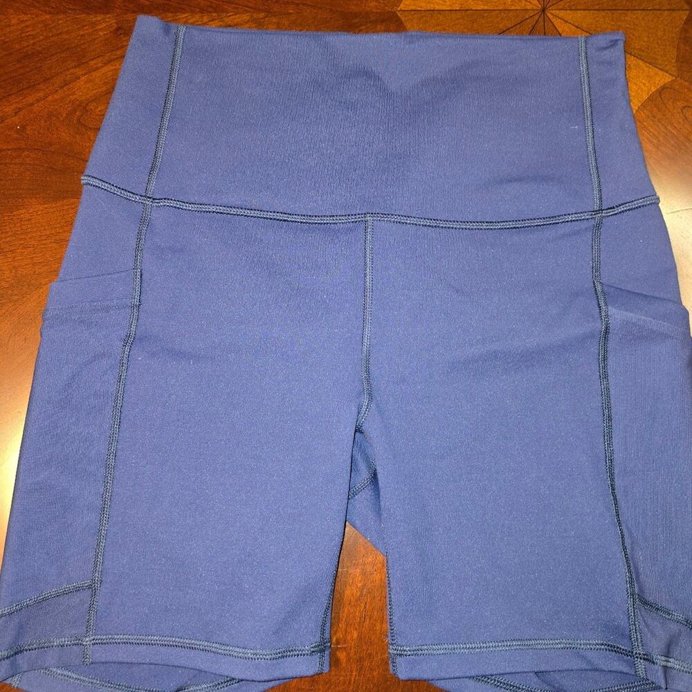 Powerhold by Fabletics Women's Blue Athletic Bike Shorts sz Med